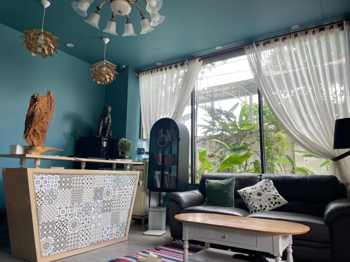 Bich Ngoan Hotel Trà Vinh Esterno foto