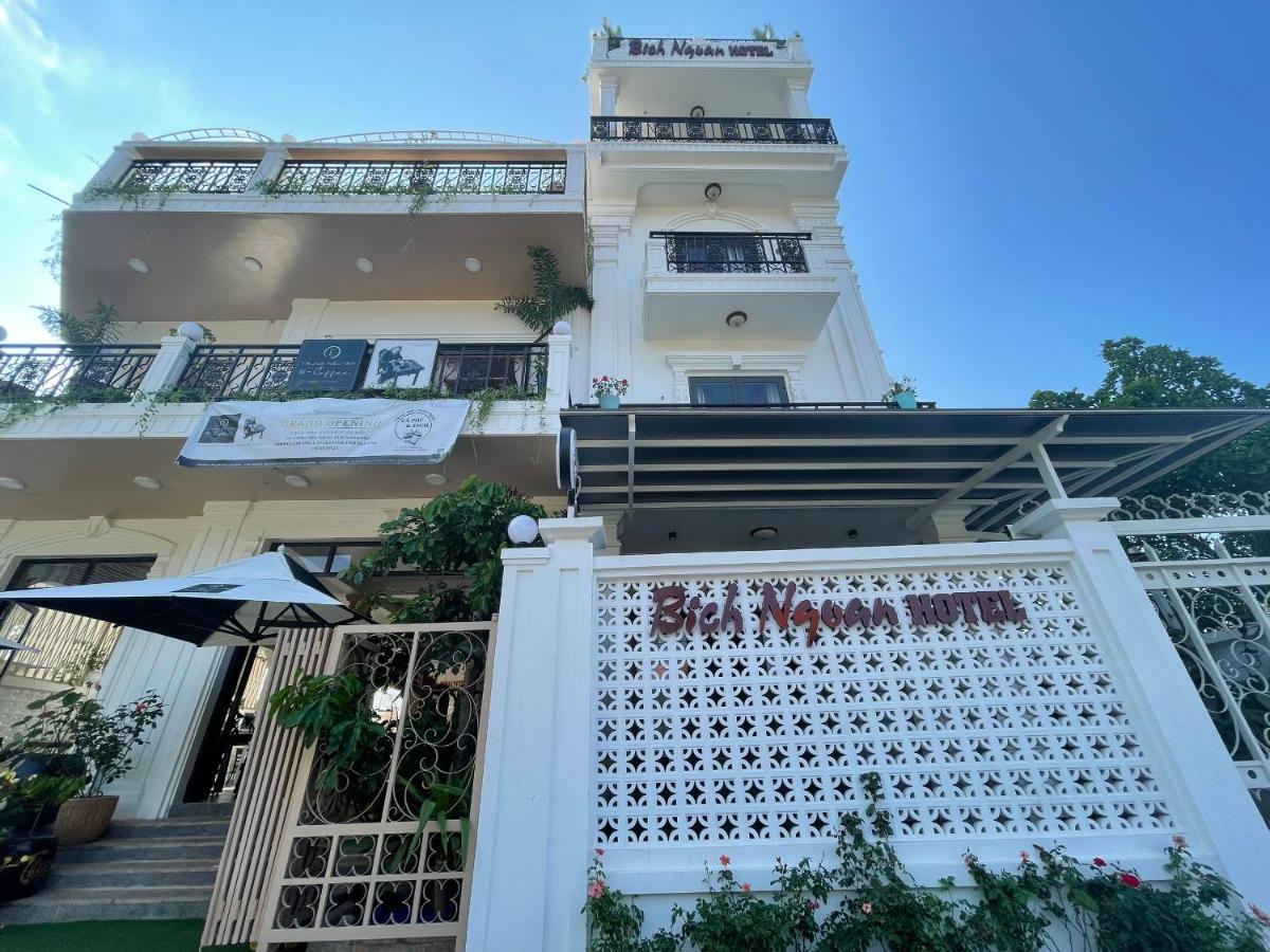 Bich Ngoan Hotel Trà Vinh Esterno foto